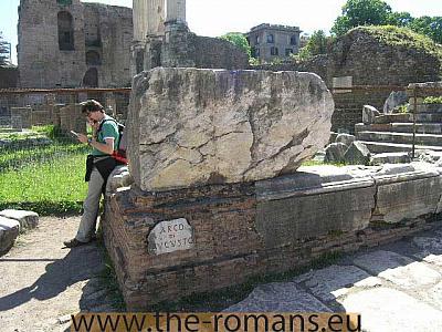 ffr-051-arch-augustus 