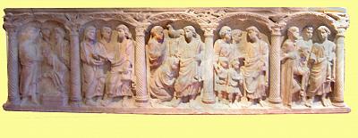 Sarcophagus with 5 christian themes 